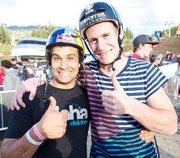 BMX PRO RIDER DE VTT SLOPESTYLE, Sam Pilgrim en compagnie de notre frenchy, Yannick Granieri