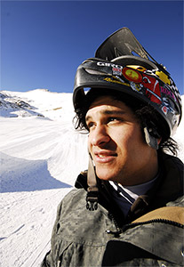 VTT slopestyle sur neige, Yannick Granieri aux 2 Alpes en 2009 o il ralise l'exploit d'un backflip sur le big air de 20m