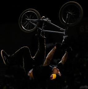 Corey Bohan BMX DIRT PRO-RIDER australien